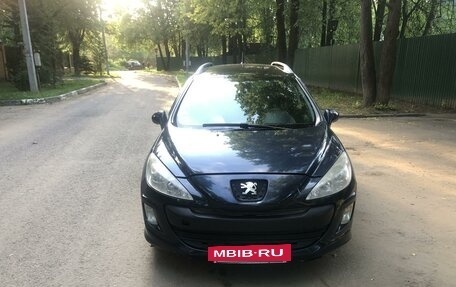 Peugeot 308 II, 2008 год, 385 000 рублей, 2 фотография