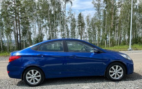 Hyundai Solaris II рестайлинг, 2011 год, 950 000 рублей, 6 фотография