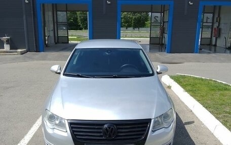 Volkswagen Passat B6, 2008 год, 730 000 рублей, 2 фотография