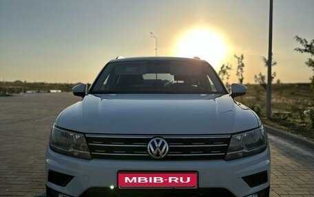 Volkswagen Tiguan II, 2017 год, 2 250 000 рублей, 1 фотография