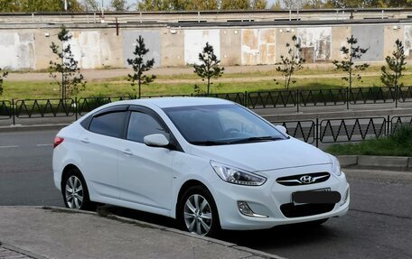 Hyundai Solaris II рестайлинг, 2013 год, 1 230 000 рублей, 4 фотография