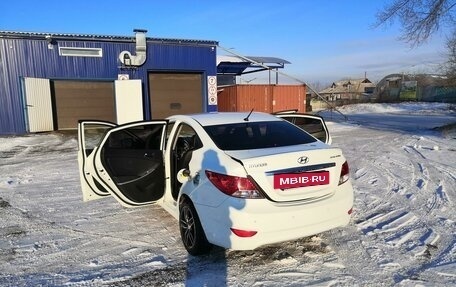 Hyundai Solaris II рестайлинг, 2013 год, 1 230 000 рублей, 9 фотография