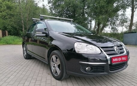 Volkswagen Jetta VI, 2008 год, 750 000 рублей, 1 фотография