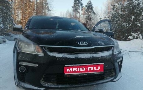 KIA Rio IV, 2018 год, 1 379 000 рублей, 1 фотография