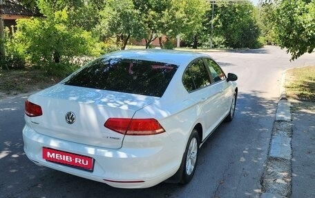 Volkswagen Passat B8 рестайлинг, 2016 год, 2 000 000 рублей, 10 фотография