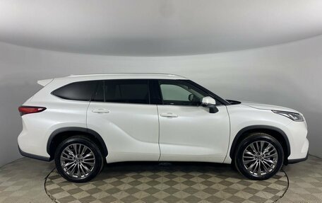 Toyota Highlander, 2023 год, 7 550 000 рублей, 7 фотография