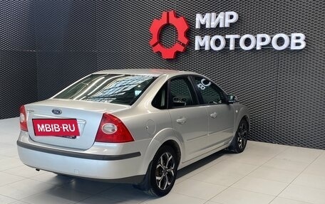 Ford Focus II рестайлинг, 2005 год, 630 000 рублей, 5 фотография