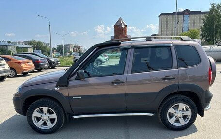 Chevrolet Niva I рестайлинг, 2019 год, 1 200 000 рублей, 7 фотография