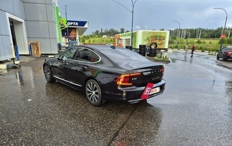 Volvo S90 II рестайлинг, 2021 год, 4 400 000 рублей, 4 фотография