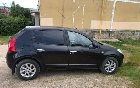 Renault Sandero I, 2011 год, 800 000 рублей, 3 фотография