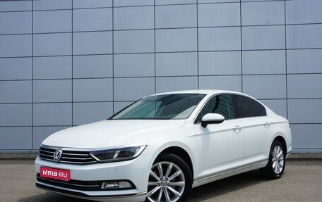 Volkswagen Passat B8 рестайлинг, 2016 год, 2 250 000 рублей, 1 фотография