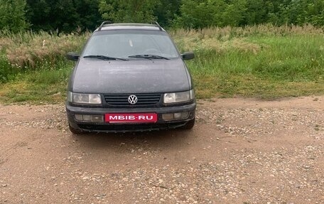 Volkswagen Passat B4, 1995 год, 230 000 рублей, 2 фотография