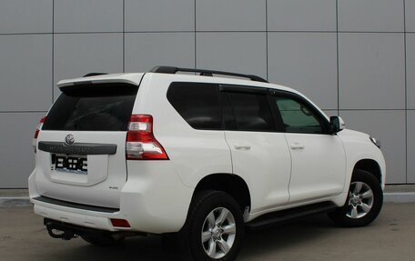 Toyota Land Cruiser Prado 150 рестайлинг 2, 2015 год, 3 030 000 рублей, 4 фотография