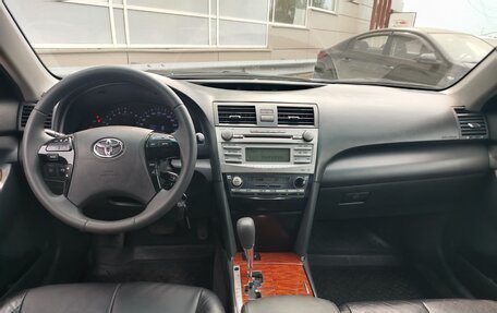 Toyota Camry, 2010 год, 1 143 000 рублей, 5 фотография