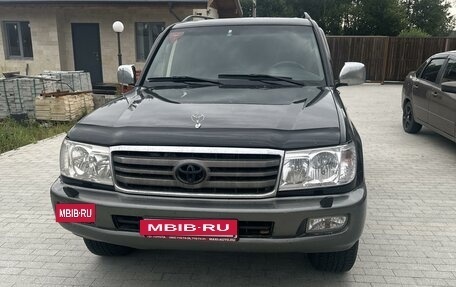 Toyota Land Cruiser 100 рестайлинг 2, 2006 год, 2 150 000 рублей, 2 фотография