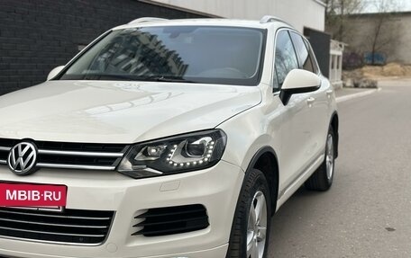 Volkswagen Touareg III, 2011 год, 1 750 000 рублей, 6 фотография