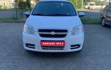 Chevrolet Aveo III, 2010 год, 590 000 рублей, 2 фотография