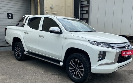 Mitsubishi L200 IV рестайлинг, 2022 год, 4 200 000 рублей, 3 фотография