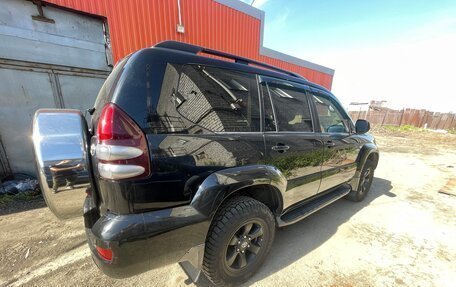 Toyota Land Cruiser Prado 120 рестайлинг, 2005 год, 2 650 000 рублей, 3 фотография