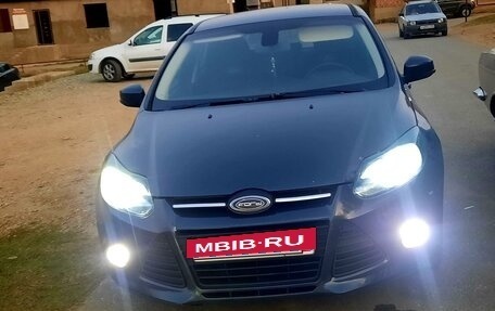 Ford Focus III, 2012 год, 955 000 рублей, 2 фотография