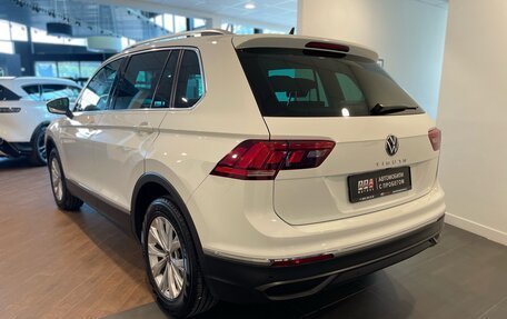 Volkswagen Tiguan II, 2020 год, 2 900 000 рублей, 4 фотография