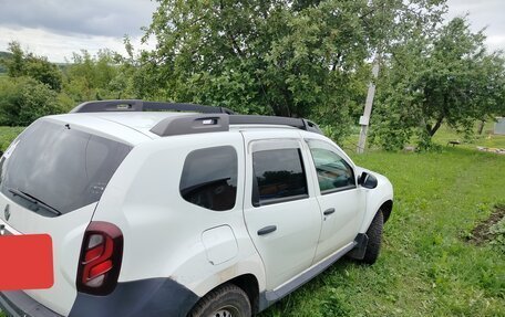 Renault Duster I рестайлинг, 2016 год, 950 000 рублей, 2 фотография