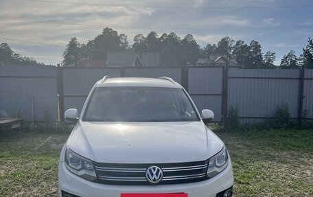 Volkswagen Tiguan I, 2012 год, 1 500 000 рублей, 2 фотография