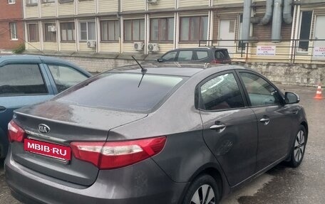 KIA Rio III рестайлинг, 2014 год, 1 150 000 рублей, 2 фотография