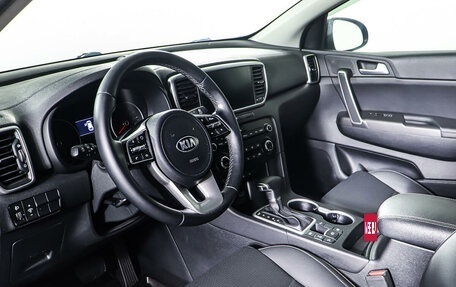 KIA Sportage IV рестайлинг, 2021 год, 2 998 000 рублей, 15 фотография