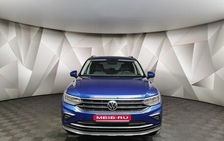 Volkswagen Tiguan II, 2021 год, 3 199 900 рублей, 7 фотография