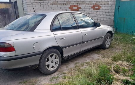 Opel Omega B, 1997 год, 160 000 рублей, 1 фотография