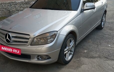 Mercedes-Benz C-Класс, 2008 год, 1 200 000 рублей, 7 фотография