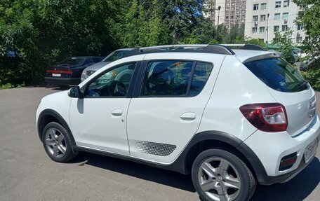 Renault Sandero II рестайлинг, 2018 год, 1 070 000 рублей, 10 фотография