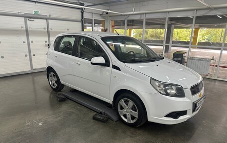 Chevrolet Aveo III, 2011 год, 665 000 рублей, 2 фотография