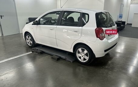 Chevrolet Aveo III, 2011 год, 665 000 рублей, 6 фотография