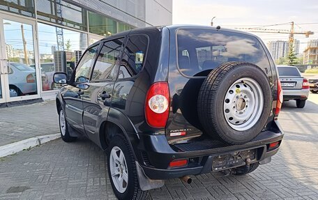 Chevrolet Niva I рестайлинг, 2017 год, 825 000 рублей, 7 фотография