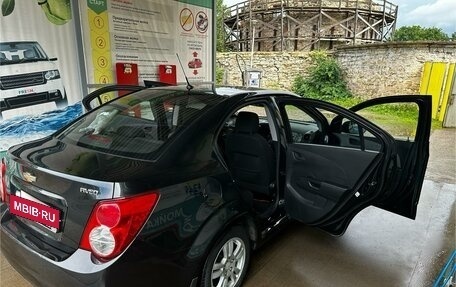 Chevrolet Aveo III, 2013 год, 800 000 рублей, 2 фотография