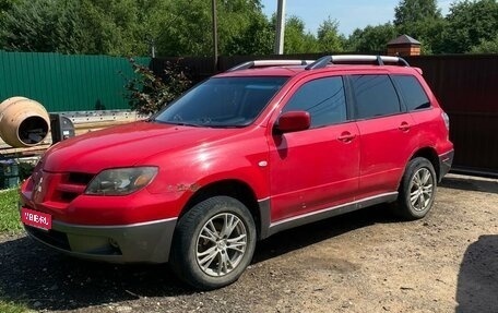 Mitsubishi Outlander III рестайлинг 3, 2003 год, 499 000 рублей, 1 фотография