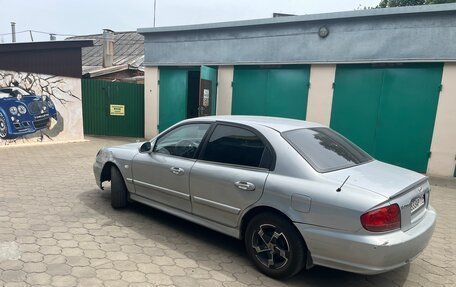 Hyundai Sonata IV рестайлинг, 2004 год, 310 000 рублей, 3 фотография