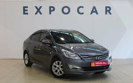 Hyundai Solaris II рестайлинг, 2015 год, 1 085 000 рублей, 2 фотография