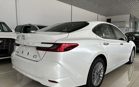 Toyota Camry, 2024 год, 4 100 000 рублей, 3 фотография