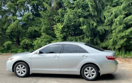 Toyota Camry, 2010 год, 1 350 000 рублей, 7 фотография