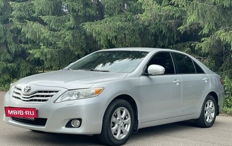 Toyota Camry, 2010 год, 1 350 000 рублей, 9 фотография