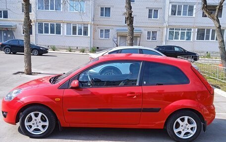 Ford Fiesta, 2006 год, 460 000 рублей, 2 фотография