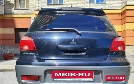 Mitsubishi Outlander III рестайлинг 3, 2008 год, 900 000 рублей, 4 фотография