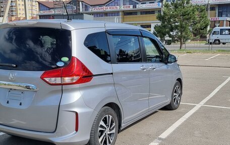 Honda Freed II, 2017 год, 1 850 000 рублей, 7 фотография