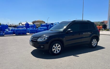 Volkswagen Tiguan I, 2012 год, 1 080 000 рублей, 2 фотография