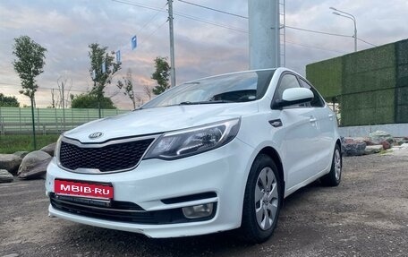 KIA Rio III рестайлинг, 2016 год, 950 000 рублей, 1 фотография