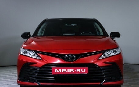 Toyota Camry, 2021 год, 3 500 000 рублей, 2 фотография