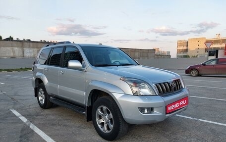 Toyota Land Cruiser Prado 120 рестайлинг, 2008 год, 3 150 000 рублей, 7 фотография